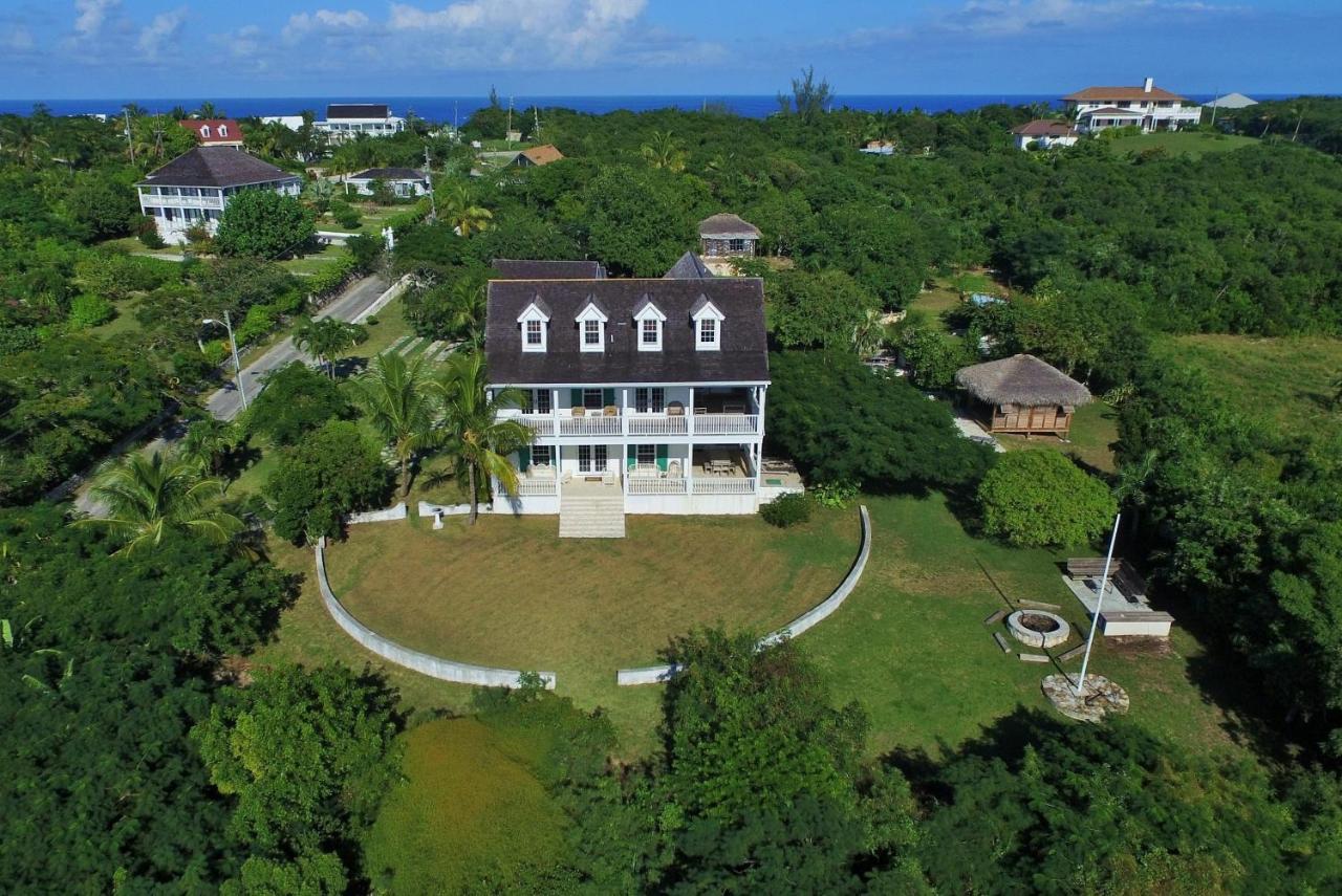 Buccaneer Hill Home Governor‘s Harbour Exterior foto